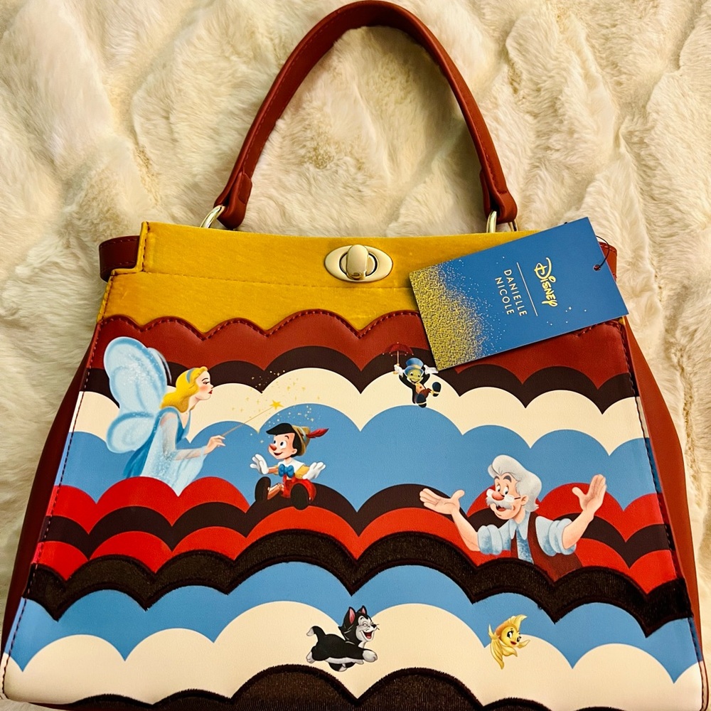 Nwt Gorgeous Danielle Nicole Pinocchio Disney Bag - image 2